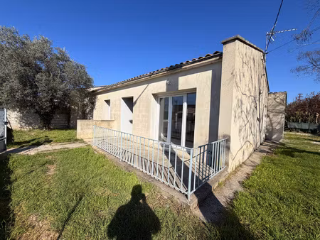 valréas maison 4 pièces 77m2.