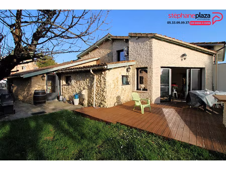 location maison 5 pièces 133 m² à villenave-d’ornon (33140)