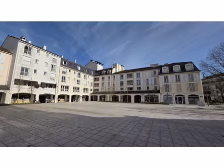 appartement de 2 pièces place du marché