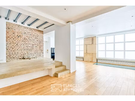 ancien studio photo transformé en triplex à marcadet - poissonniers