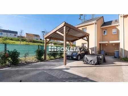 maison récente (2020) en excellent état avec jardin et carport