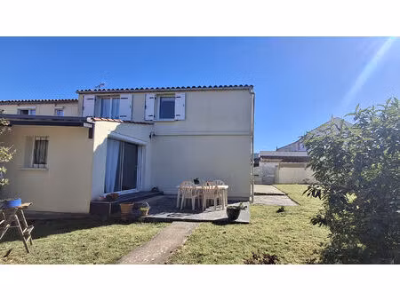 vente maison 6 pièces  122.00m²  la rochelle