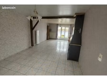 pavillon plain-pied 102 m² – 4 chambres – grand terrain arboré