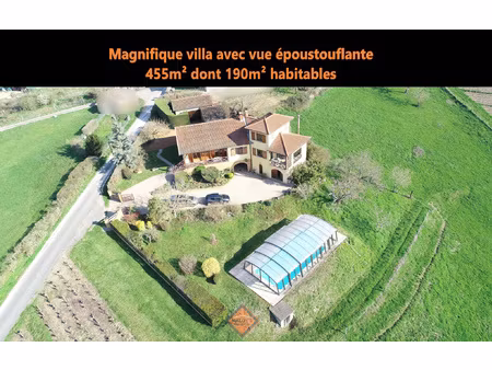 très beaux volumes magnifique villa de 190m2 hab. 455m2 au s