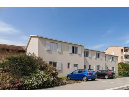 vente terrain 183 m² à pertuis (84120)  115 000 €