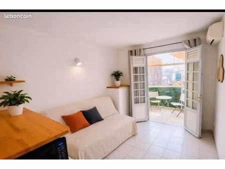 studio studio meublé avec balcon – calme  lumineux  climatisé