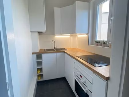 joli f3 meublé hyperfrontiere + parkings