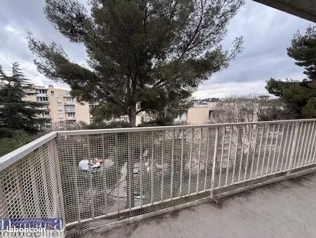 appartement 4 pièces 94 m²