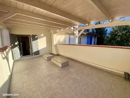 appartement 1 pièce 13 m²