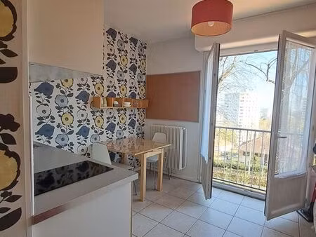 charmant studio meublé lyon 5 (point du jour)