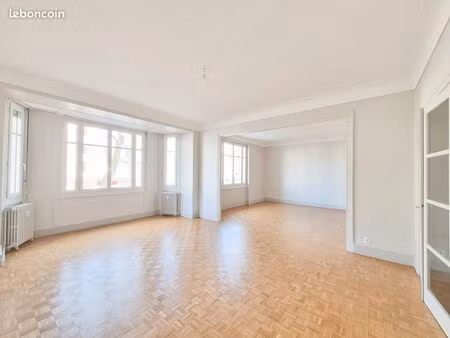 t5 de 168 m² - grand séjour avec parquet – quartier grammont