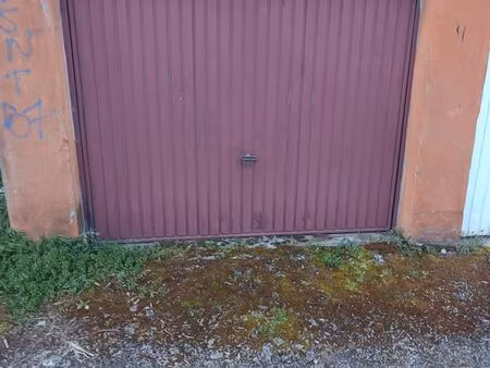garage à louer