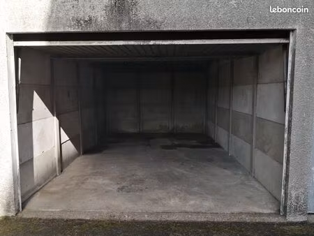 loue garage