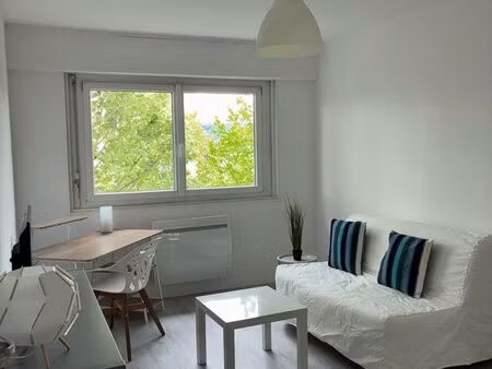 f1 meublé bld charlemagne/proche iut