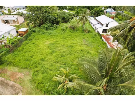vente terrain 1679 m² à lamentin (97129)  175 000 €