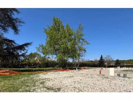 vente terrain 615 m² à saint-médard-en-jalles (33160)  225 000 €