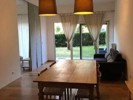 appartement 1 chambre avec jardin à woluwe-saint-lambert