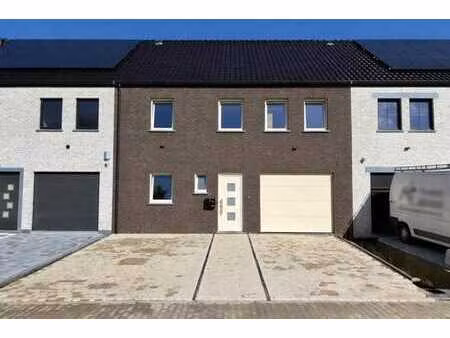 maison neuve 4 chambres avec garage et jardin  peb a!