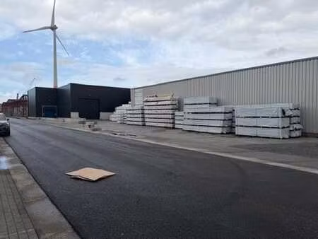 à vendre : entrepôt dans le port d'anvers