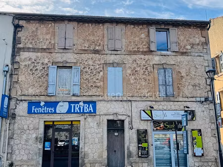 vente locaux professionnels 7 pièces 250 m² à apt (84400)  325 000 €