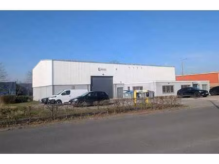 jumet zi bâtiment mixte bureaux/ateliers/stock