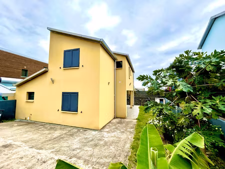 villa t4 meublée + piscine - beauséjour ste marie