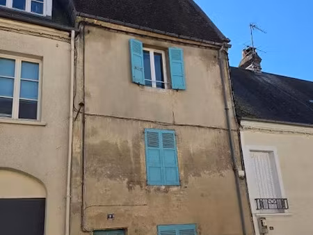 vente immeuble 6 pièces 110 m² à argentan (61200)  285 000 €