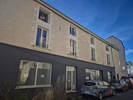 vente immeuble 210 m² à neuville-de-poitou (86170)  325 000 €