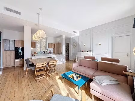 4 pieces vue mer dans palace historique