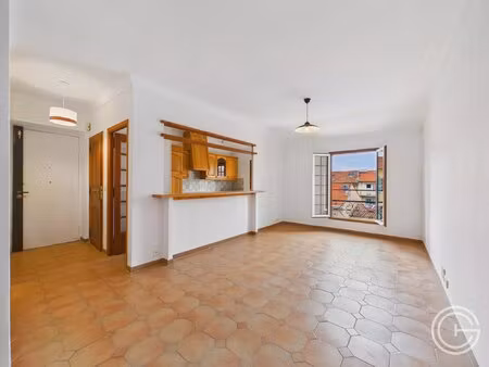 appartement 3 pieces vide - 9 rue penchienatti - nice carabacel