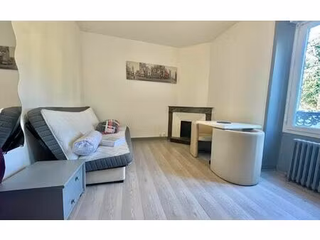 location appartement  m² t-1 à périgueux  395 €
