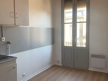 appartement 1 pièce 20.81 m² - rue kléber (quartier victoire)