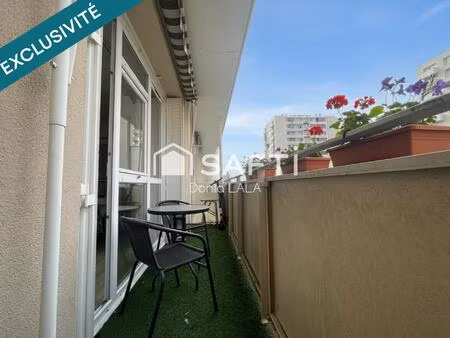 appartement lumineux avec grand balcon proche métro