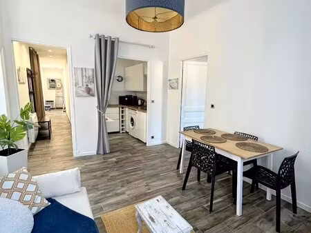 sospel. a louer 2p plein centre