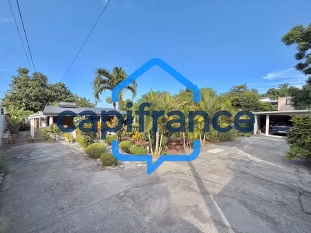 à vendre – maison t4 de plain-pied avec grande varangue – la rivière saint-louis (97421)