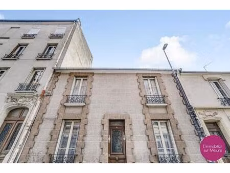 maison avec jardin à vendre à croix de chavaux