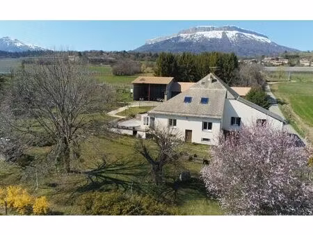 maison neffes 153 m² t-6 à vendre  549 000 €