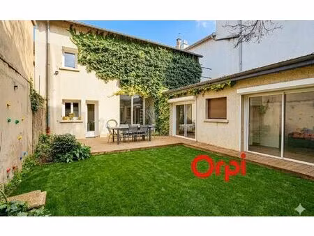 maison pierre-bénite 145 m² t-6 à vendre  450 000 €