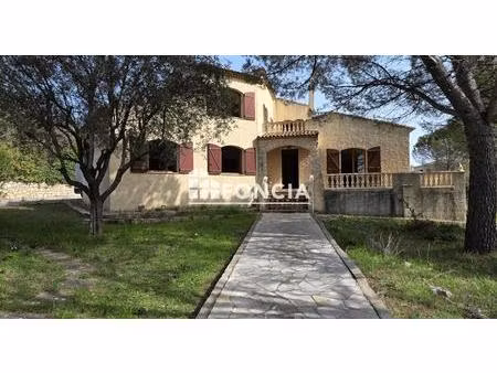 castelnau le lez villa 6 pieces de plus de 200 m2 hab sur un terrain de 2000 m2