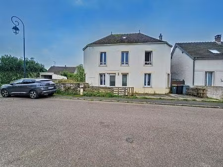 maison 5 pièces 124m² avec garage à chenoise