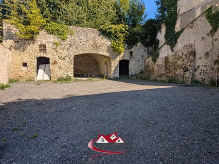 terrain constructible - centre-ville de houdan