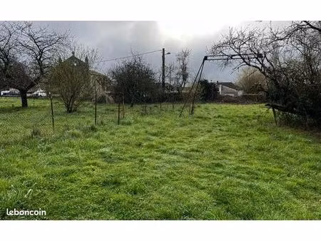 terrain 1 260 m² melle