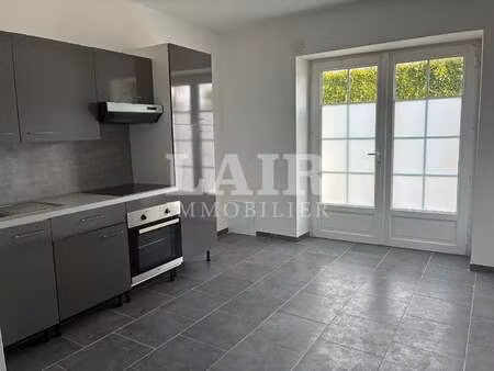 location appartement 3 pièces à saint-paterne (72610) : à louer 3 pièces / 58m² saint-pate