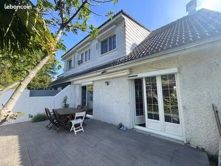 maison 5 pièces 98 m²