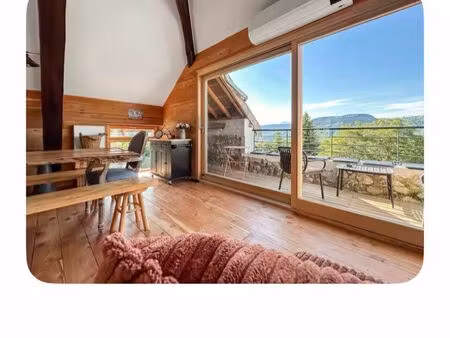 maison en pierre rénovée – vue dégagée – cachet exceptionnel