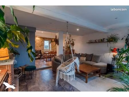 maison 5 pièces 138 m²