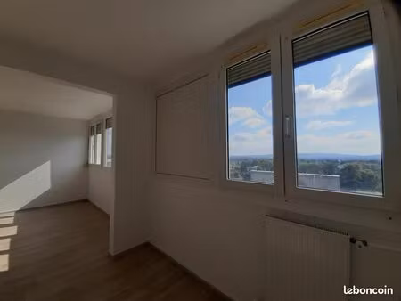 appartement 4 pièces 81 m²