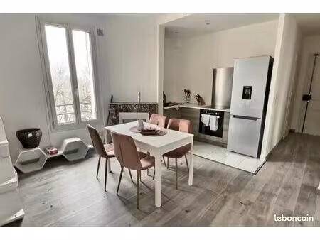 appartement t3 56 m²
