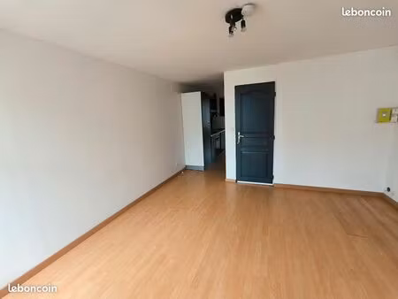 2 pièces · 38 m²2 pièces  40 m² · saint-amand-les-eaux 59230 · quartier centre-ville