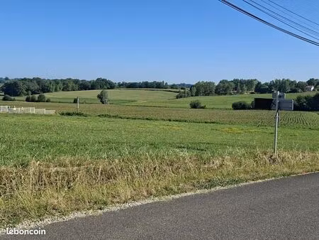 terrain 973 m² horsarrieu